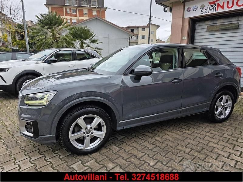 Usata Audi Q2 115 CV (84 kW) 2020 Grigio SUV