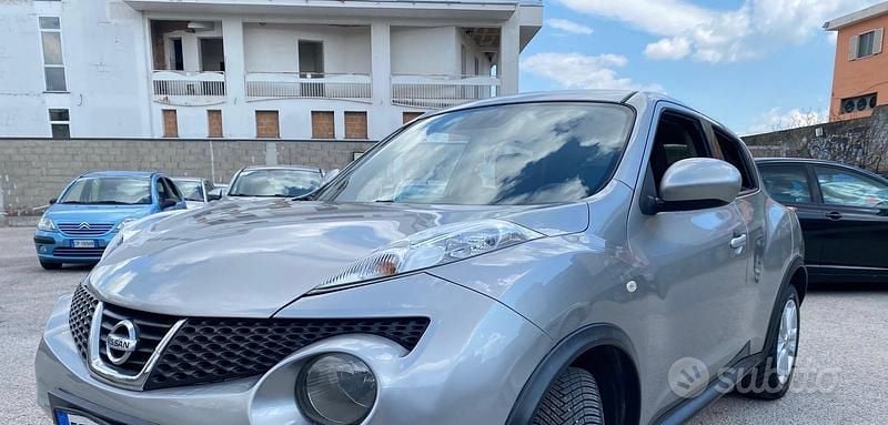 Usata Nissan Juke Acenta 110 CV (80 kW) 2012 Grigio SUV