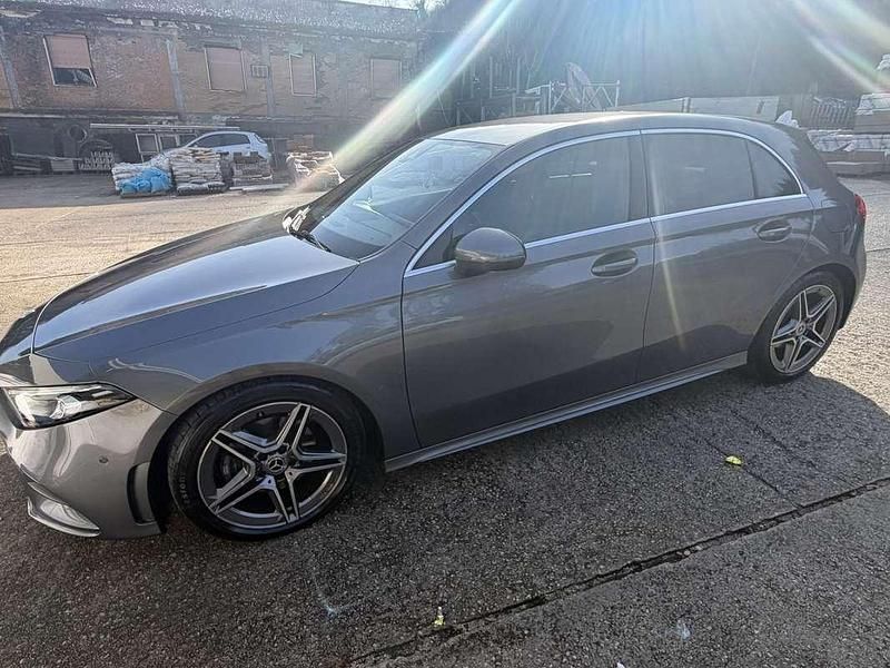 Usata Mercedes A180 Premium 116 CV (85 kW) 2019 Berlina
