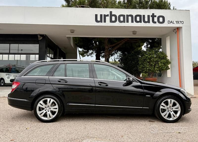 Usata Mercedes C220 Avantgarde 170 CV (125 kW) 2011 Nero Station wagon