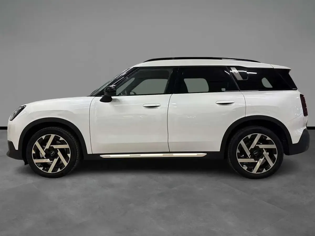Usata Mini Countryman Favoured 170 CV (125 kW) 2025 Other SUV