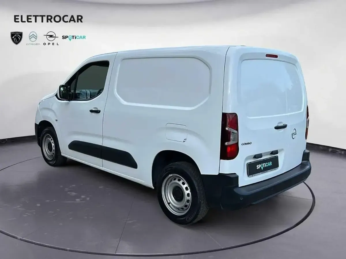 Occasion Opel Combo Life Edition+ 102 ch (75 kW) 2021 Other Monospace