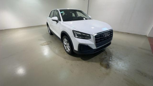 Usata Audi Q2 116 CV (85 kW) 2023 Grigio SUV