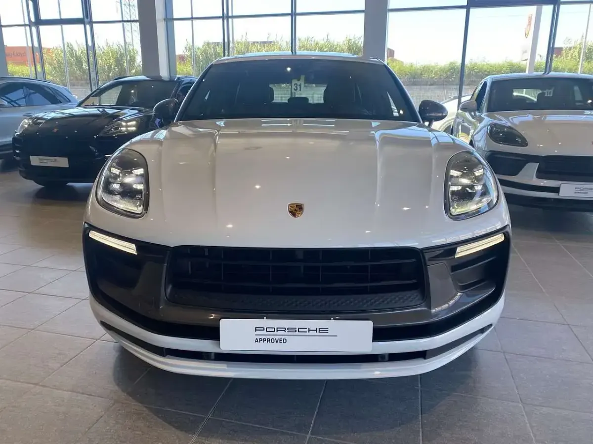 Usata Porsche Macan 265 CV (194 kW) 2024 Bianco SUV