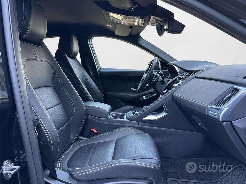 Usata Jaguar E-Pace R-Dynamic 163 CV (119 kW) 2024 Nero SUV