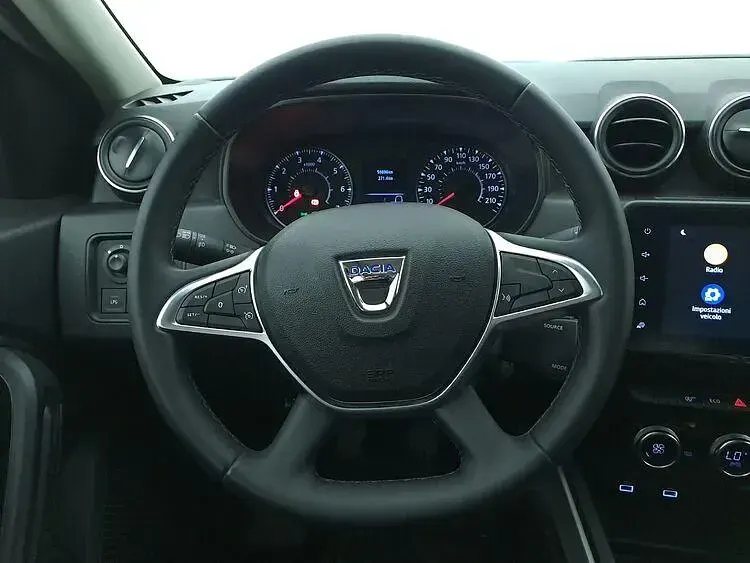 Usata Dacia Duster Prestige 101 CV (74 kW) 2022 Nero SUV