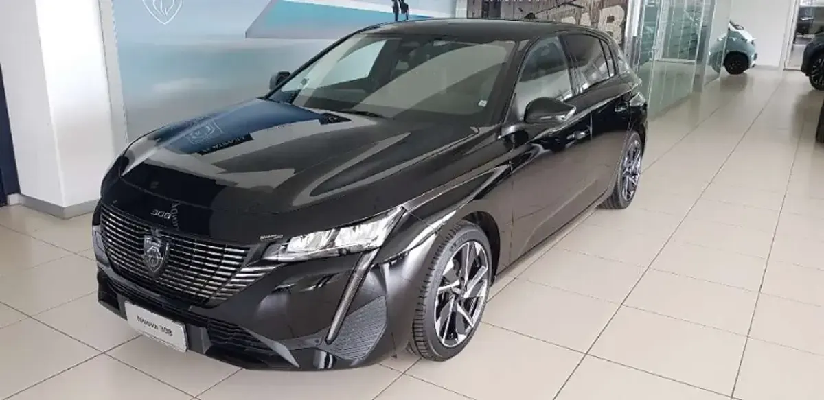 Usata Peugeot 308 Allure 131 CV (96 kW) 2022 Nero Berlina