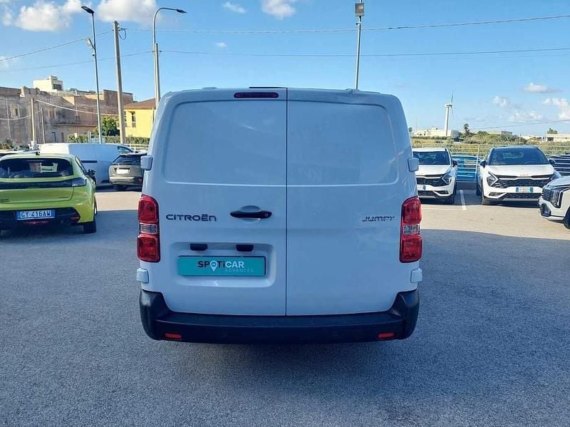 Usata Citroën Jumpy 144 CV (105 kW) 2024 Bianco Monovolume