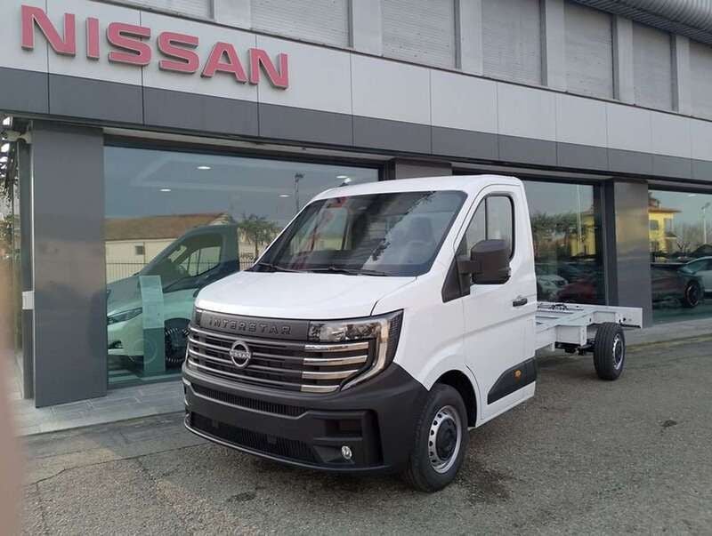 Bianco Usata 2024 Nissan Interstar N-Connecta Furgone | 23.800 € (Super prezzo) - Immagine 1/4