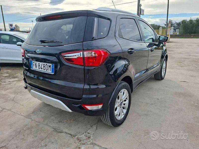 Usata Ford Ecosport Titanium 95 CV (69 kW) 2017 Nero SUV