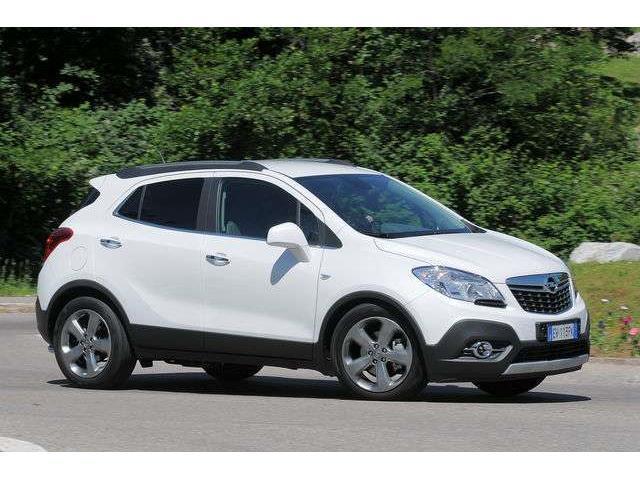 Venduto Opel Mokka bianca versione Co. - auto usate in vendita