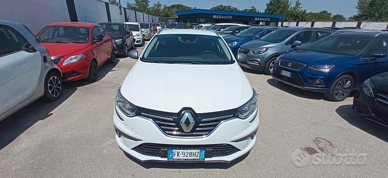 Usata Renault Mégane GT Line GT 131 CV (96 kW) 2017 Bianco Berlina