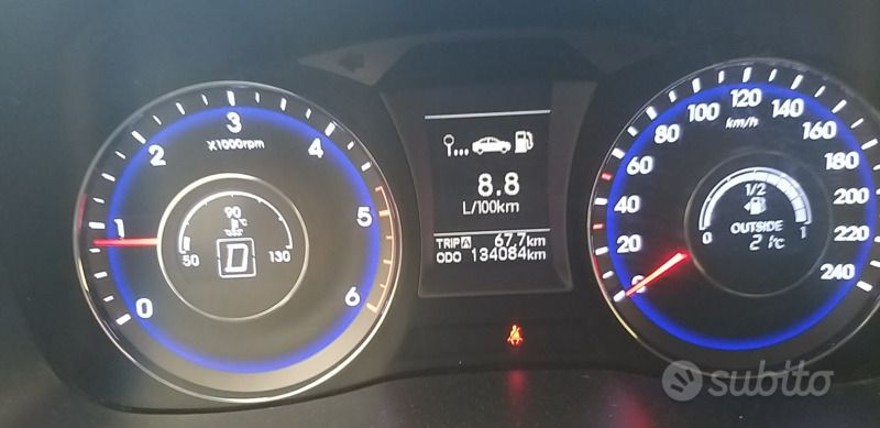 Usata Hyundai i40 136 CV (100 kW) 2011 Nero Station wagon