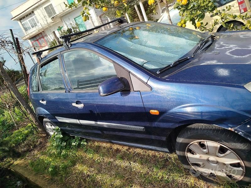 Usata Ford Fiesta 2007 Blu Berlina