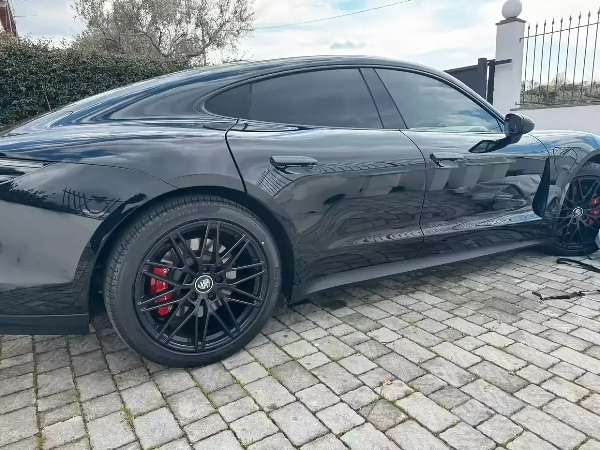 Occasion Porsche Taycan 119 kW (163 ch) 2021 Berline