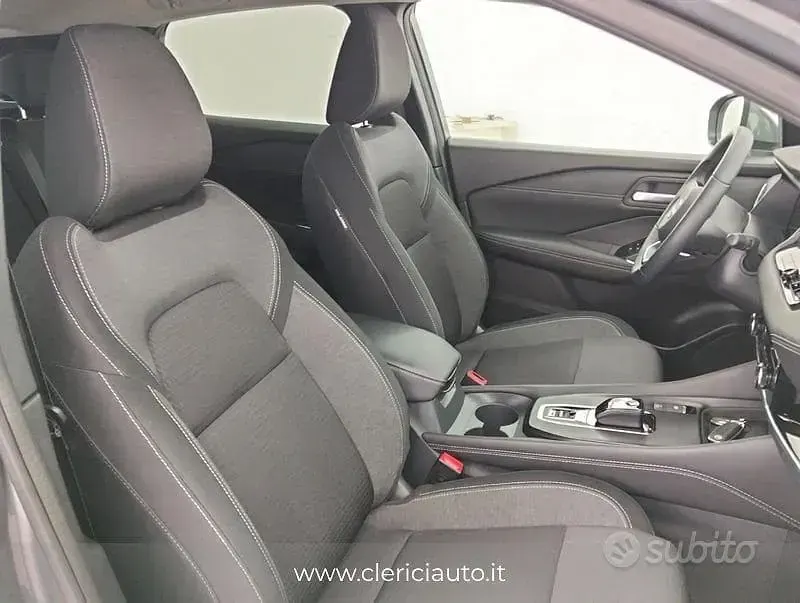 Usata Nissan Qashqai N-Connecta 158 CV (116 kW) 2023 Grigio SUV