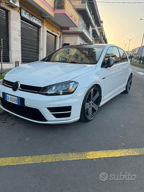 Usata VW Golf VII R 300 CV (220 kW) 2015 Bianco