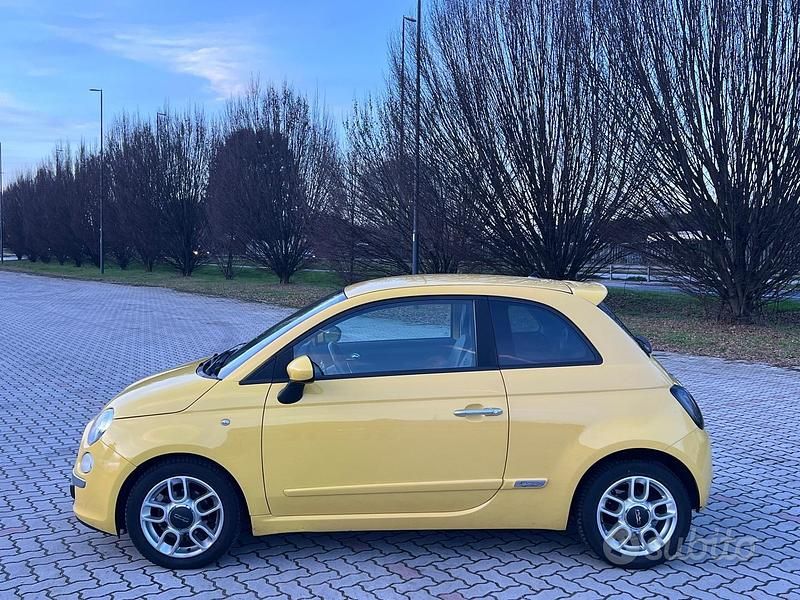 Usata Fiat 500 Sport 69 CV (50 kW) 2009 Giallo Cabrio