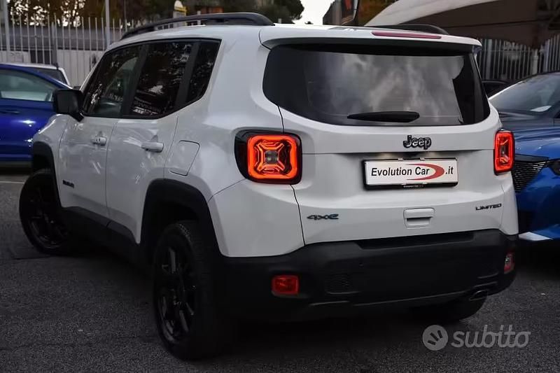 Usata Jeep Renegade Limited 190 CV (139 kW) 2020 Bianco pastello SUV