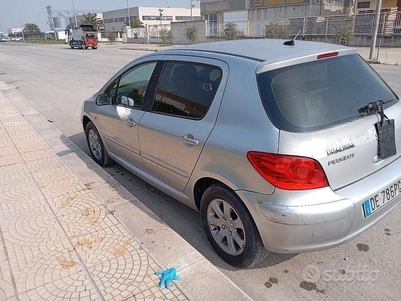 Usata Peugeot 307 2008 Grigio Berlina
