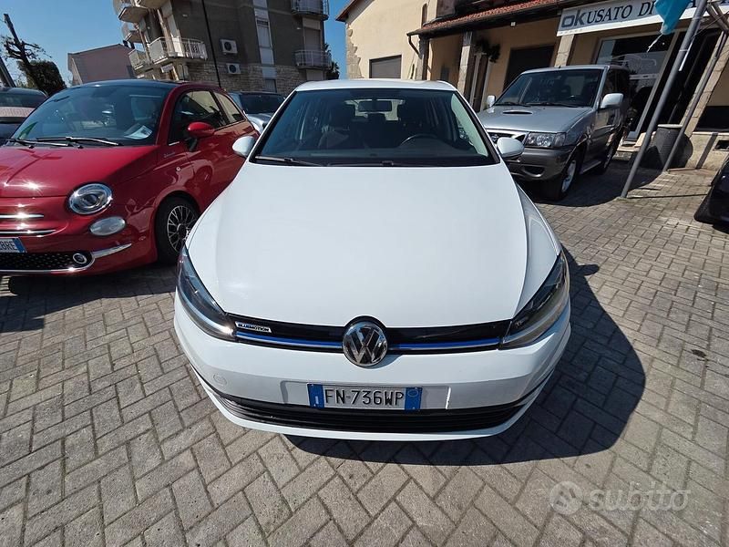 Usata VW Golf VII Executive 110 CV (80 kW) 2018 Bianco Berlina