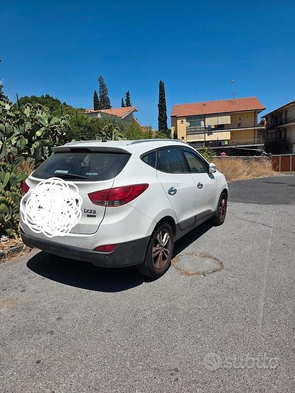 Usata Hyundai ix35 115 CV (84 kW) 2012 Bianco SUV