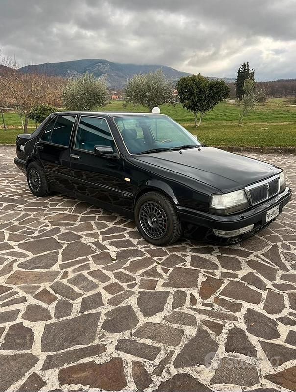 Usata Lancia Thema 118 CV (86 kW) 1994 Nero Berlina