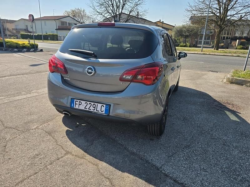 Usata Opel Corsa 95 CV (69 kW) 2018 Grigio Utilitaria