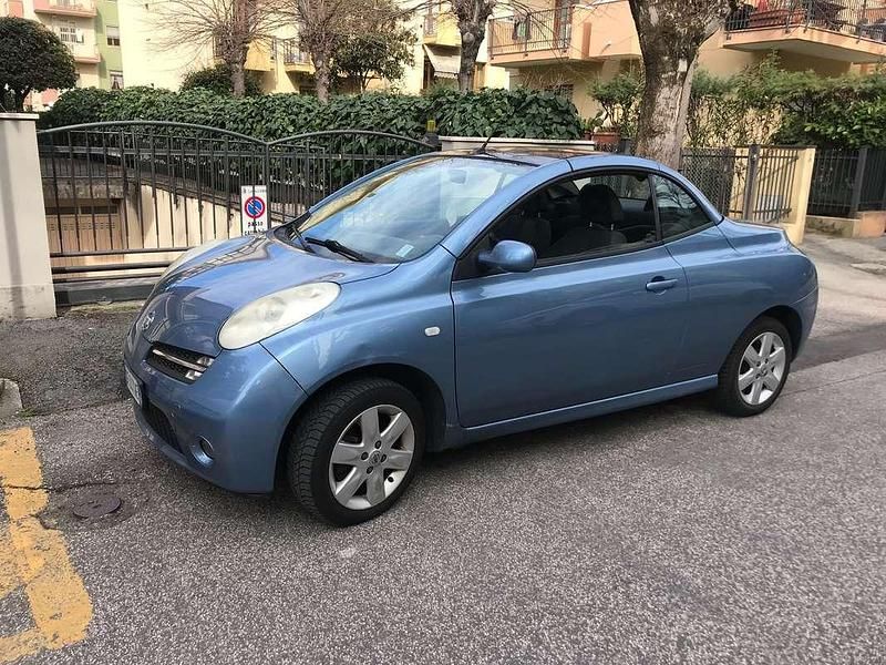 Usata Nissan Micra Tekna 110 CV (80 kW) 2007 Blu/azzurro Cabrio