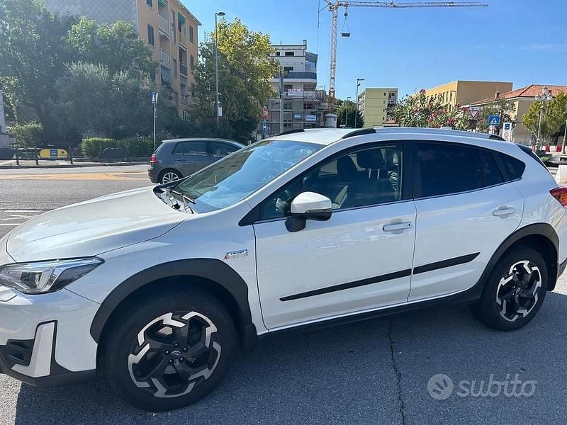 Bianco Usata 2023 Subaru XV SUV | 22.000 € (Buon prezzo) - Immagine 1/4
