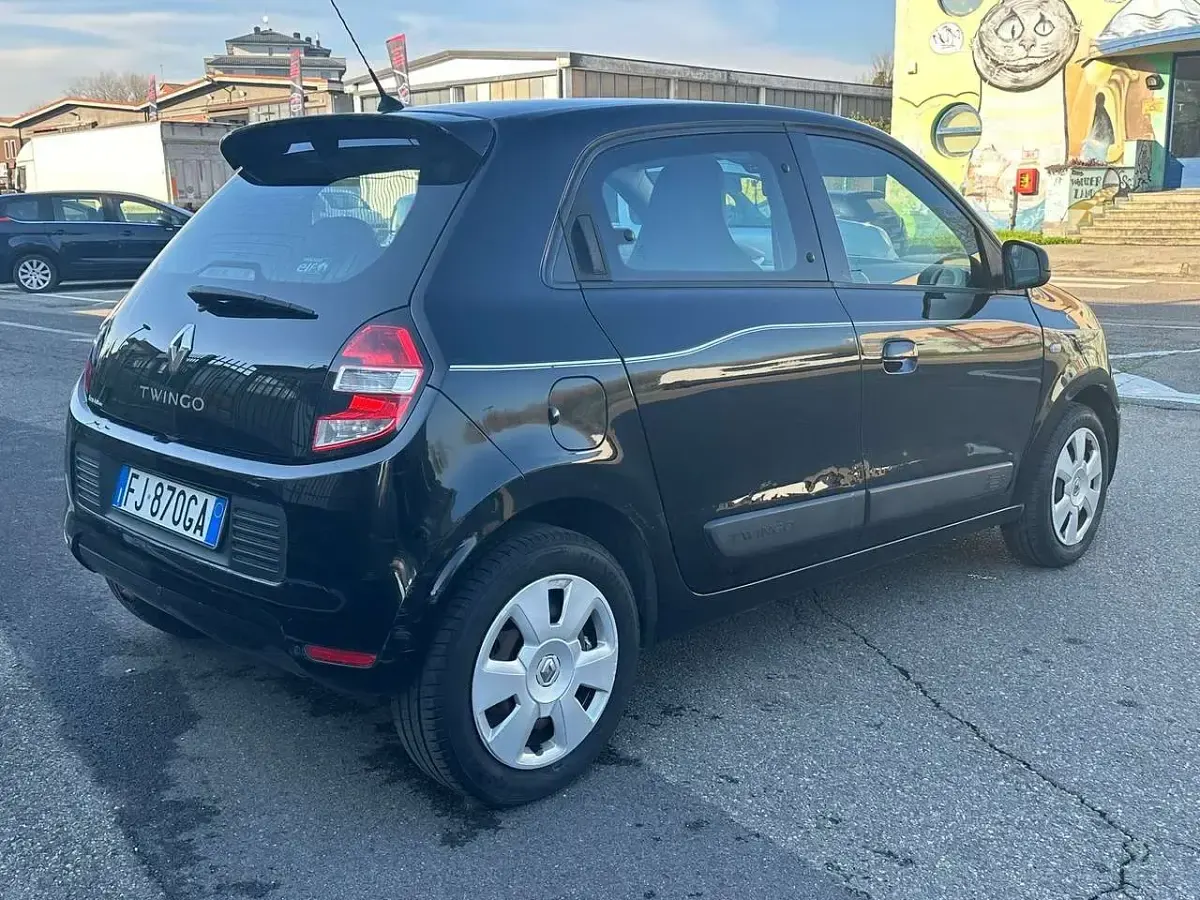 Usata Renault Twingo SE 69 CV (50 kW) 2017 Nero Utilitaria