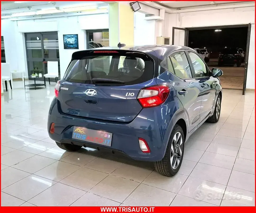 Nuova Hyundai i10 63 CV (46 kW) 2025 Blu Utilitaria