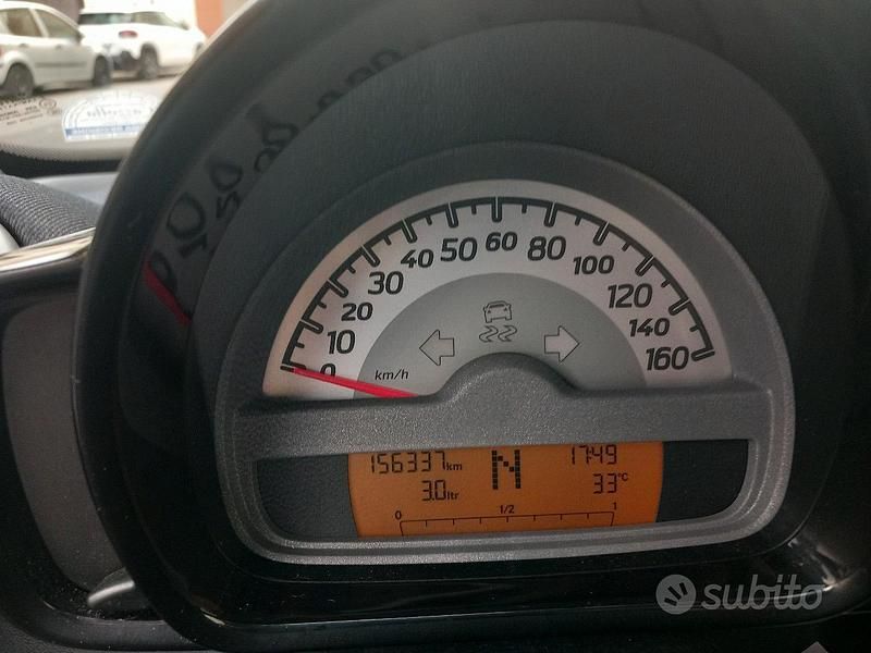 Usata Smart ForTwo Coupé 61 CV (44 kW) 2011 Utilitaria