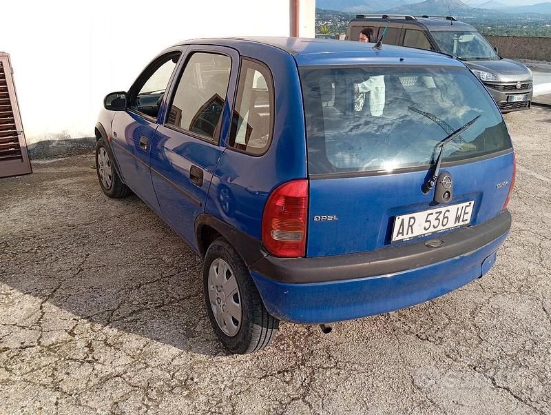 Usata Opel Corsa 60 CV (44 kW) 1997 Utilitaria