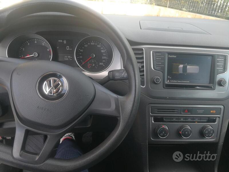 Usato 2016 VW Golf Sportsvan 1.2 Benzin 86 CV (11.500 €)