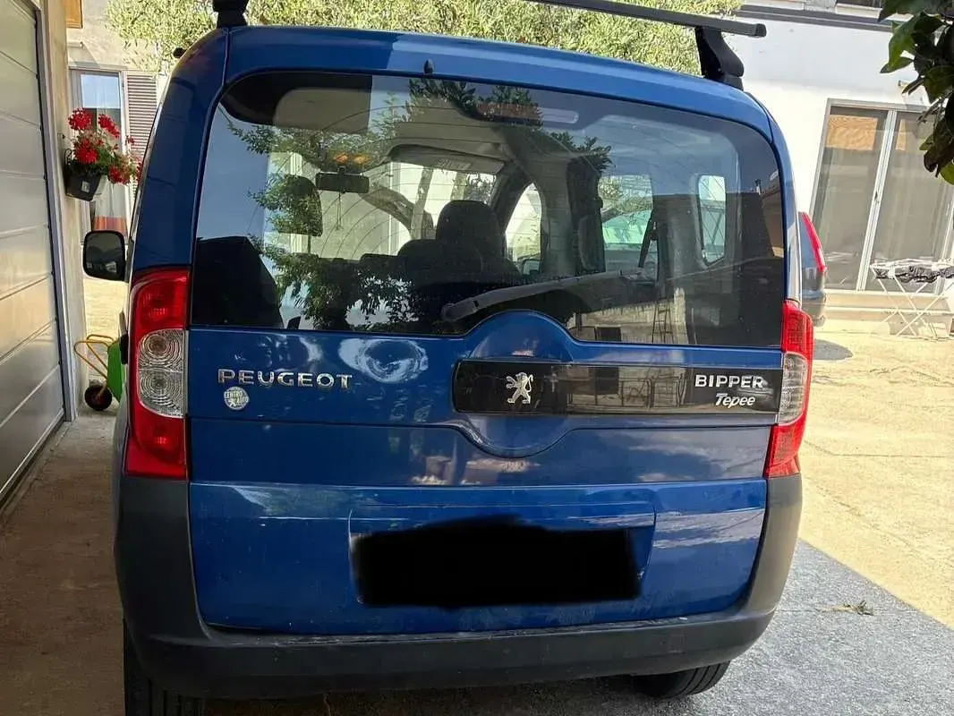 Usata Peugeot Bipper Family 75 CV (55 kW) 2013 Blu Monovolume