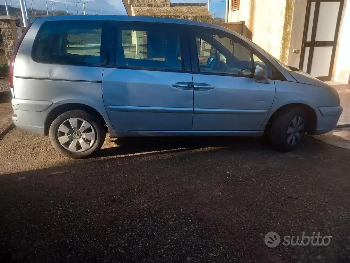 Usata Citroën C8 110 CV (80 kW) 2004 Grigio Monovolume