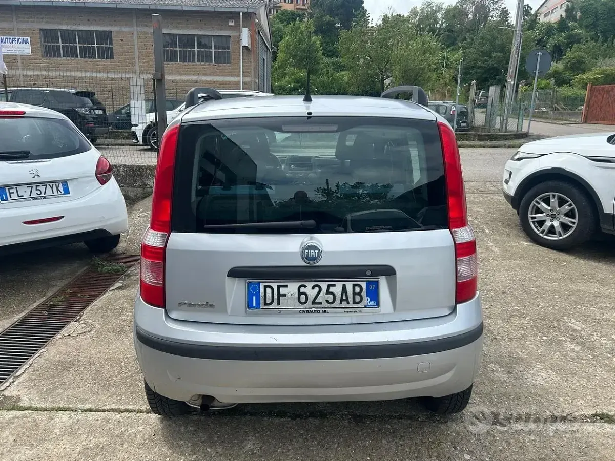 Usata Fiat Panda Dynamic 60 CV (44 kW) 2007 Grigio Utilitaria