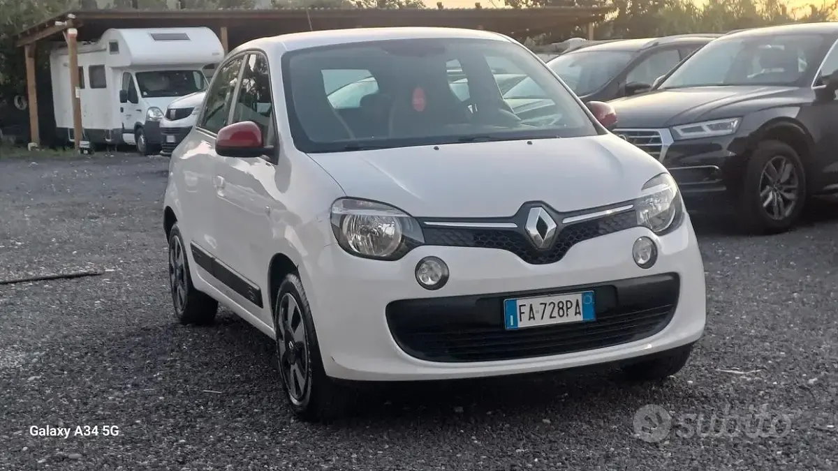 Usata Renault Twingo SE 69 CV (50 kW) 2015 Bianco Utilitaria