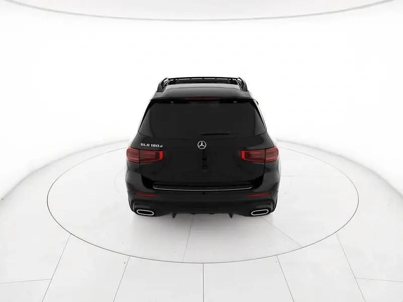 Nero Nuova 2025 Mercedes GLB180 Advanced Plus SUV | 46.900 € (Buon prezzo) - Immagine 1/4