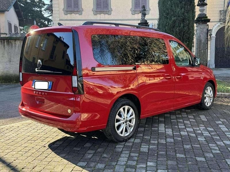 Usata VW Caddy Maxi California 122 CV (89 kW) 2022 Rosso Monovolume