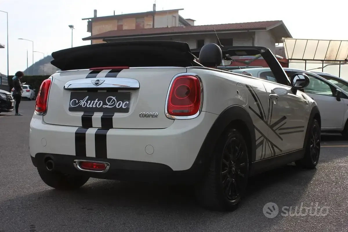 Usata Mini Cooper S Cabriolet 136 CV (100 kW) 2016 Bianco Cabrio
