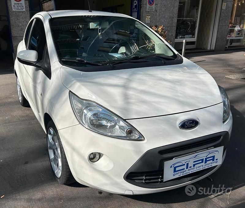 Usata Ford Ka 69 CV (50 kW) 2014 Bianco Berlina