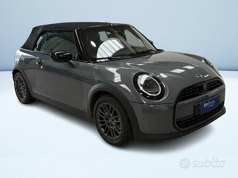 Usata Mini Cooper Cabriolet Classic 163 CV (119 kW) 2025 Grigio Cabrio