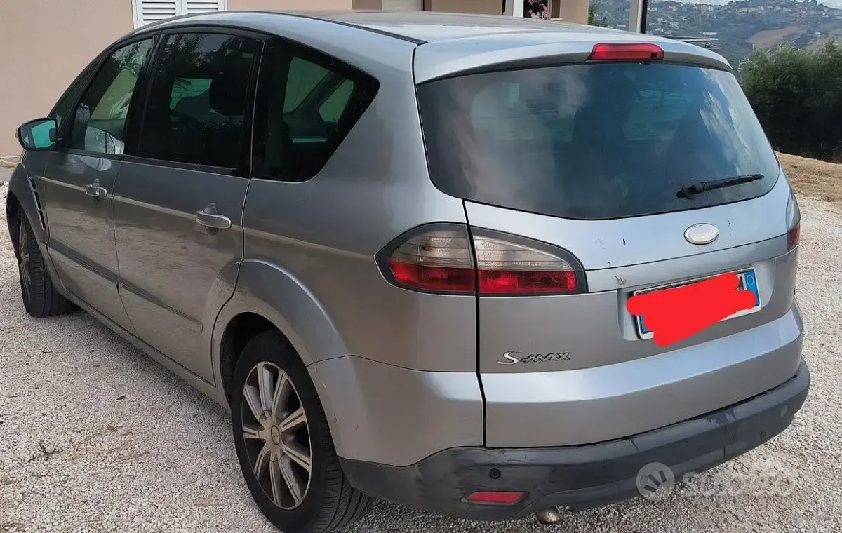 Usata Ford S-MAX S 145 CV (106 kW) 2006 Monovolume