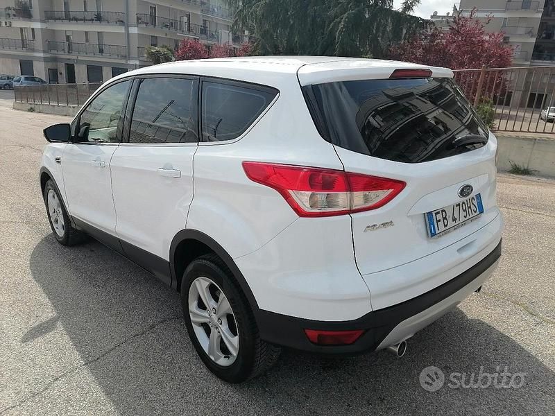 Usata Ford Kuga Titanium X 120 CV (88 kW) 2015 Bianco SUV