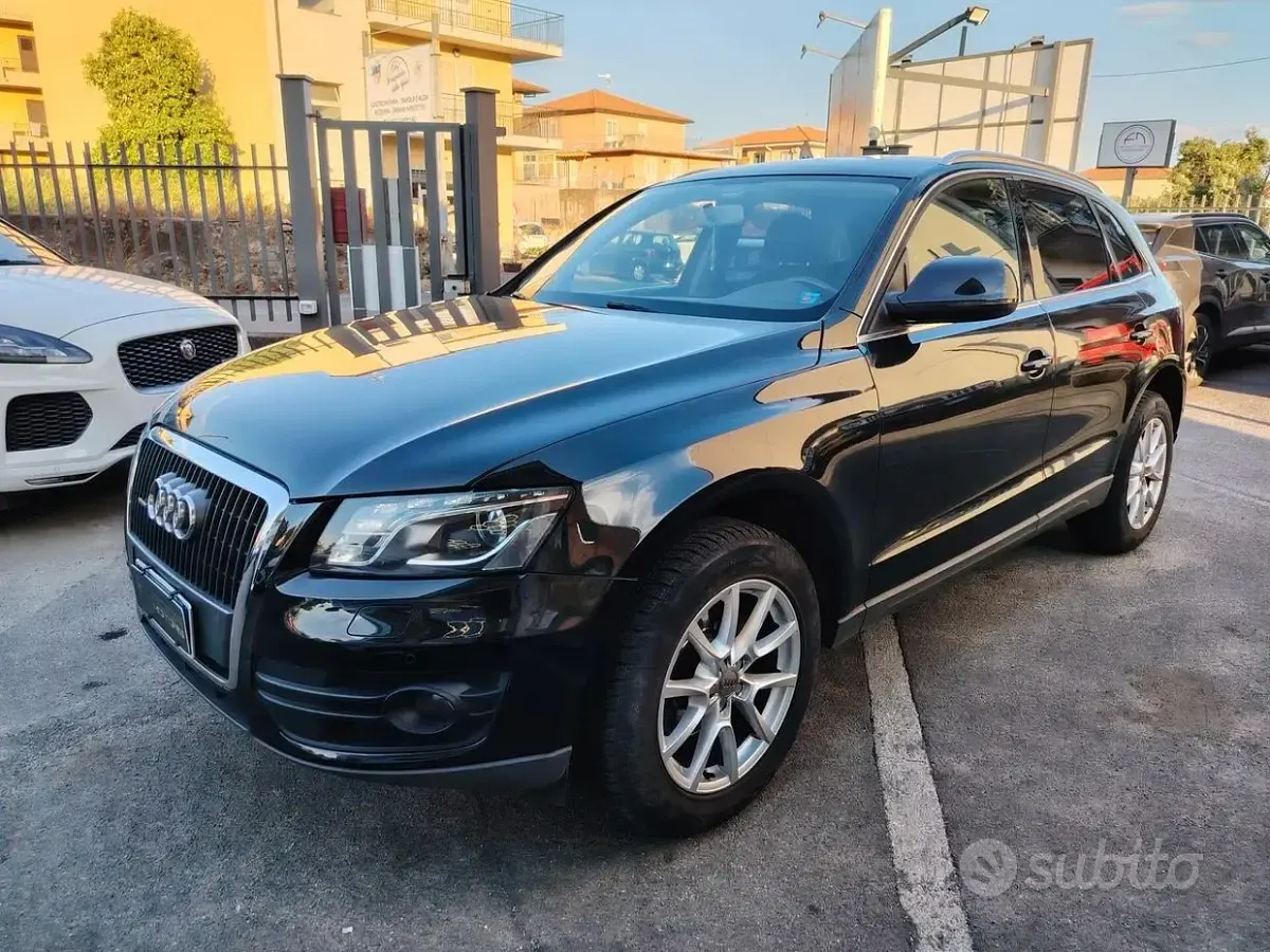 Usata Audi Q5 Advanced 170 CV (125 kW) 2011 Nero SUV
