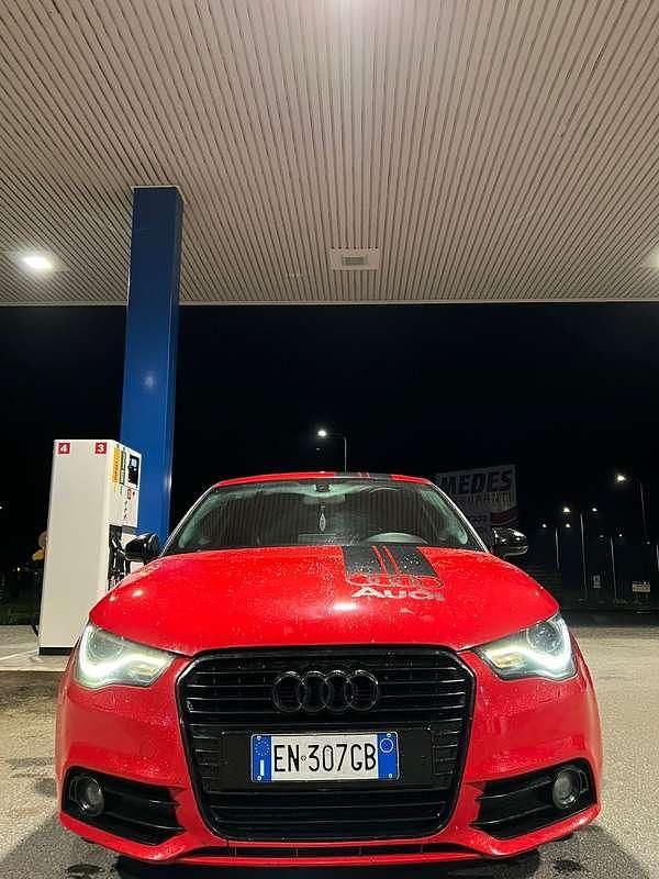 Usata Audi A1 Attraction 105 CV (77 kW) 2012 Utilitaria