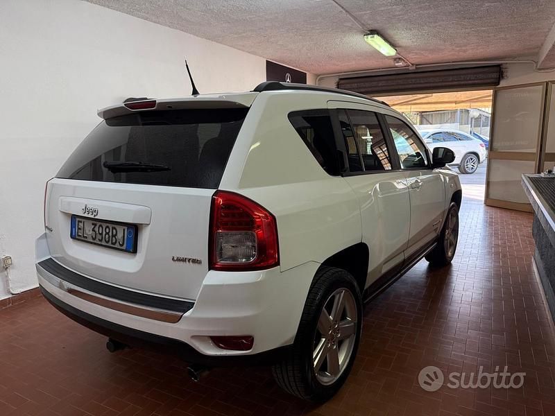 Usata Jeep Compass Limited 222 CV (163 kW) 2012 Bianco SUV