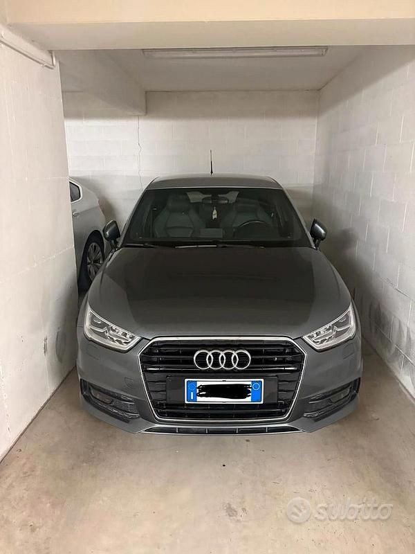 Usata Audi A1 Sportback Admired 150 CV (110 kW) 2016 Grigio Utilitaria